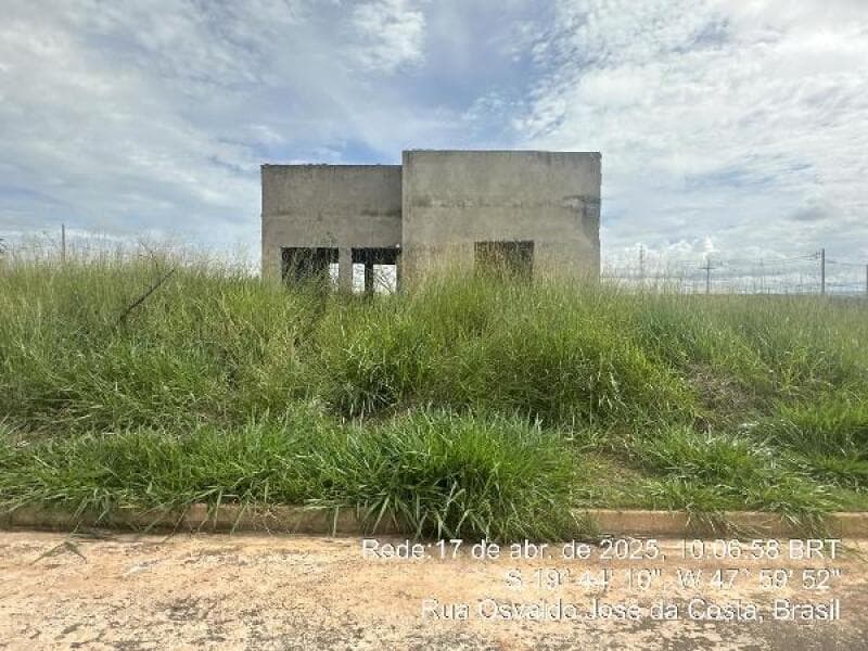 Terreno em leilão em Uberaba - MG, bairro Loteamento Ilha Bella — LOTE 190 IMÓVEIS CAIXA