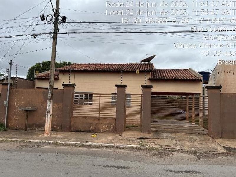 Casa em leilão em Várzea Grande - MT — LOTE 251 IMÓVEIS CAIXA