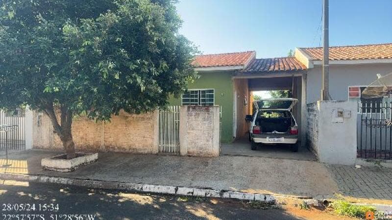 Casa em leilão em Porecatu - PR — LOTE 327 IMÓVEIS CAIXA