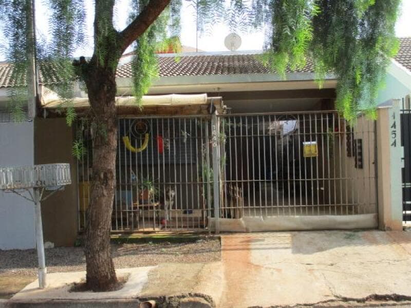 Casa em leilão em Maringá - PR, bairro Paicandu — LOTE 262 IMÓVEIS CAIXA