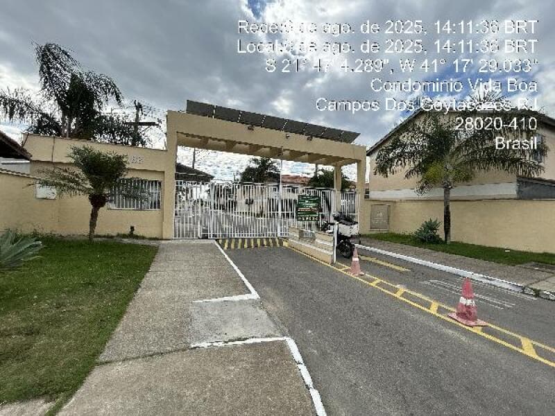 Casa em leilão em Campos Dos Goytacazes - RJ — LOTE 351 IMÓVEIS CAIXA