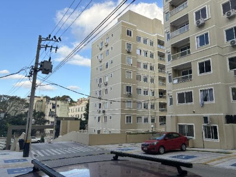 Apartamento em leilão em Rio De Janeiro - RJ — LOTE 376 IMÓVEIS CAIXA