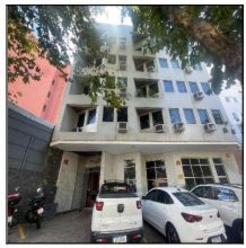 Comercial em leilão em Porto Alegre - RS — LOTE 453 IMÓVEIS CAIXA