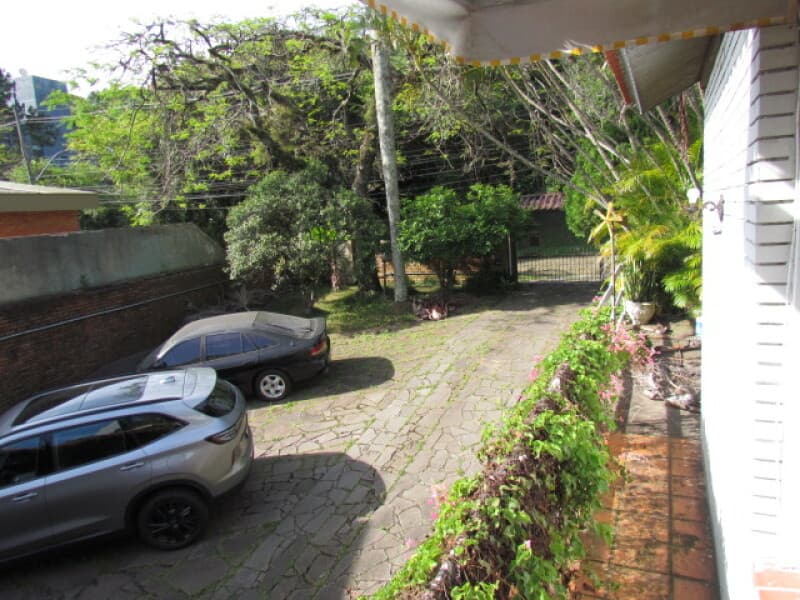 Foto 5 de 9: Casa em leilão em Porto Alegre - RS — LOTE 001 CASA RUA CARIRI