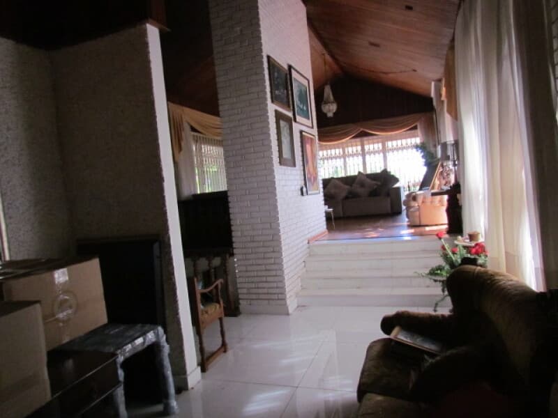 Foto 6 de 9: Casa em leilão em Porto Alegre - RS — LOTE 001 CASA RUA CARIRI