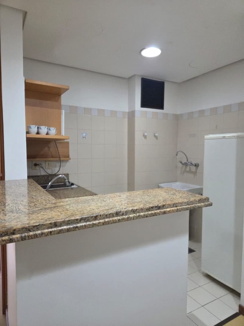 Foto 12 de 16: Apartamento em leilão em Porto Alegre - RS, bairro Moinhos de Vento — LOTE 001 APARTAMENTO RUA RAMIRO BARCELOS