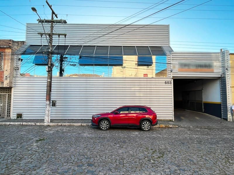Foto 1 de 13: Comercial em leilão em Pelotas - RS — LOTE 010 Imóvel comercial na Rua Andrade Neves 653 no Centro de Pelotas