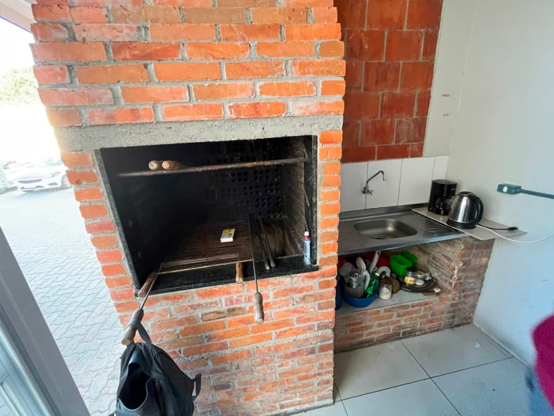 Foto 11 de 13: Comercial em leilão em Pelotas - RS — LOTE 010 Imóvel comercial na Rua Andrade Neves 653 no Centro de Pelotas