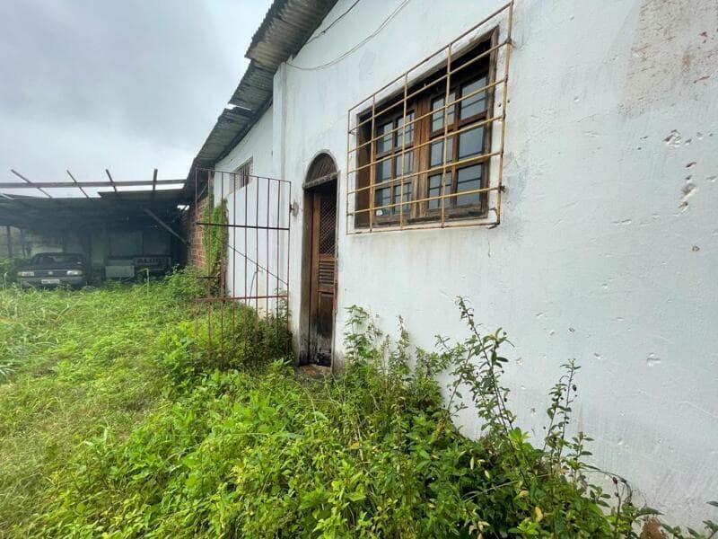 Foto 4 de 35: Comercial em leilão em Aracaju - SE — LOTE 001 IMÓVEL COMERCIAL E RESIDENCIAL - BAIRRO SANTOS DUMONT - ARACAJU/SE