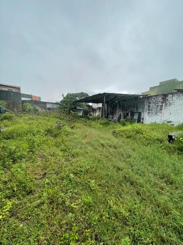 Foto 6 de 35: Comercial em leilão em Aracaju - SE — LOTE 001 IMÓVEL COMERCIAL E RESIDENCIAL - BAIRRO SANTOS DUMONT - ARACAJU/SE