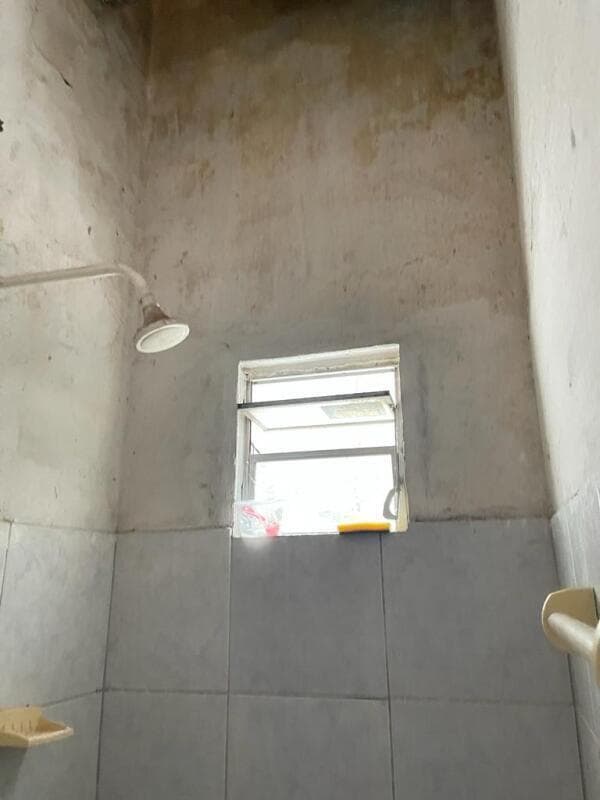 Foto 16 de 35: Comercial em leilão em Aracaju - SE — LOTE 001 IMÓVEL COMERCIAL E RESIDENCIAL - BAIRRO SANTOS DUMONT - ARACAJU/SE