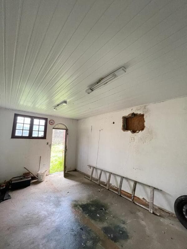 Foto 23 de 35: Comercial em leilão em Aracaju - SE — LOTE 001 IMÓVEL COMERCIAL E RESIDENCIAL - BAIRRO SANTOS DUMONT - ARACAJU/SE