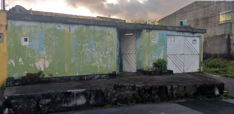 Casa em leilão em Nossa Senhora Do Socorro - SE — LOTE 001 IMÓVEL - CONJUNTO ALBANO FRANCO - NOSSA SENHORA DO SOCORRO/SE