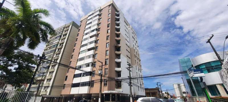 Foto 3 de 17: Apartamento em leilão em Aracaju - SE — LOTE 001 APARTAMENTO - EDIFÍCIO SAVEIRO - SÃO JOSÉ - ARACAJU/SE