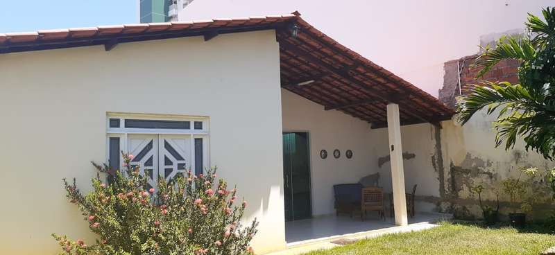 Casa em leilão em Aracaju - SE — LOTE 001-1 CASA RESIDENCIAL - CONJ. RESIDENCIAL JARDIM COSTA DO SOL - BAIRRO ATALAIA - ARACAJU/SE