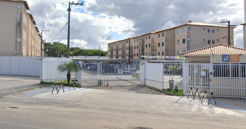 Apartamento em leilão em Aracaju - SE — LOTE 001 APARTAMENTO - CONDOMÍNIO VILLA DAS FLORES - BAIRRO PORTO DANTAS - ARACAJU/SE