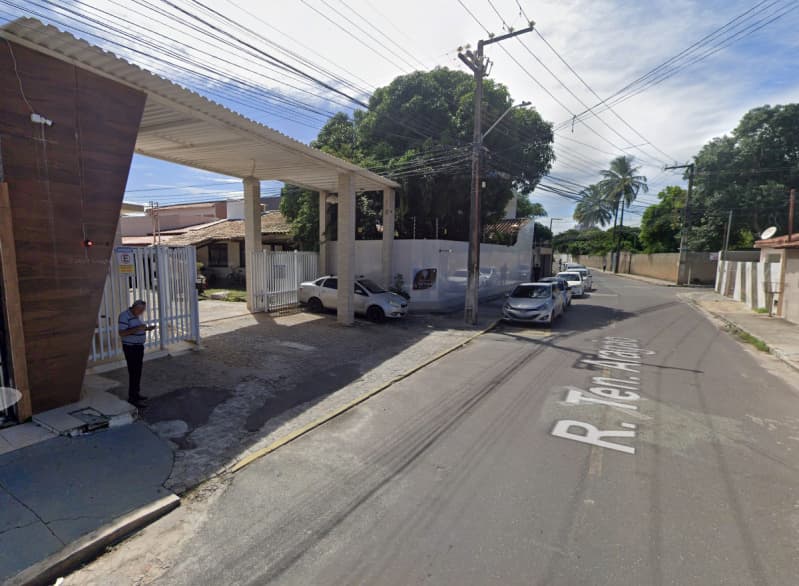 Foto 2 de 4: Casa em leilão em Aracaju - SE — LOTE 001 CASA - CONDOMÍNIO COSTA AZUL - BAIRRO FAROLÂNDIA - ARACAJU/SE