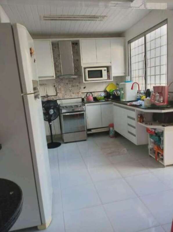 Foto 11 de 21: Imóvel em leilão em Aracaju - SE — LOTE 001 IMÓVEL - RESIDENCIAL FRANCO FREIRE I - BAIRRO ARUANA - ARACAJU/SE