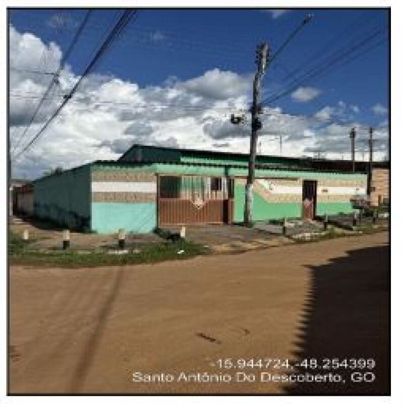 Casa em leilão em Santo Antônio Do Descoberto - GO — LOTE 124 CASA - SANTO ANTONIO DO DESCOBERTO/GO