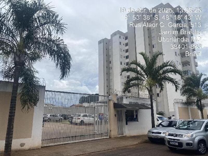 Apartamento em leilão em Uberlândia - MG — LOTE 167 APARTAMENTO - UBERLANDIA/MG