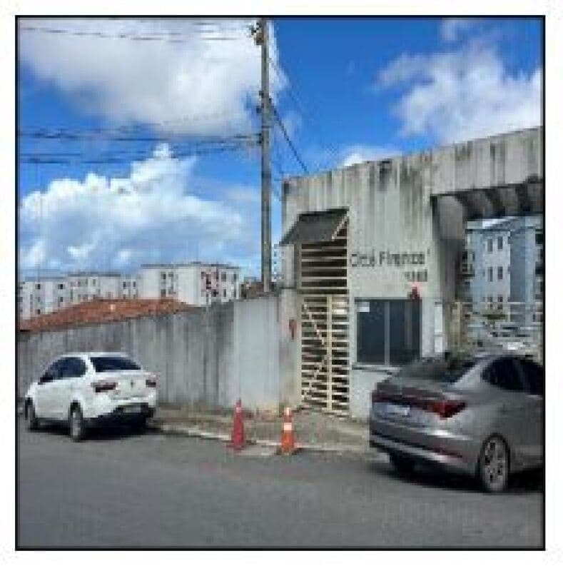 Apartamento em leilão em Lauro De Freitas - BA — LOTE 027 APARTAMENTO - LAURO DE FREITAS/BA