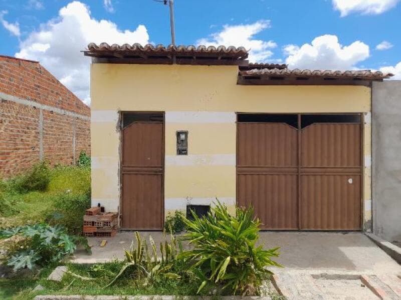 Casa em leilão em Iaçu - BA — LOTE 021 CASA - IACU/BA