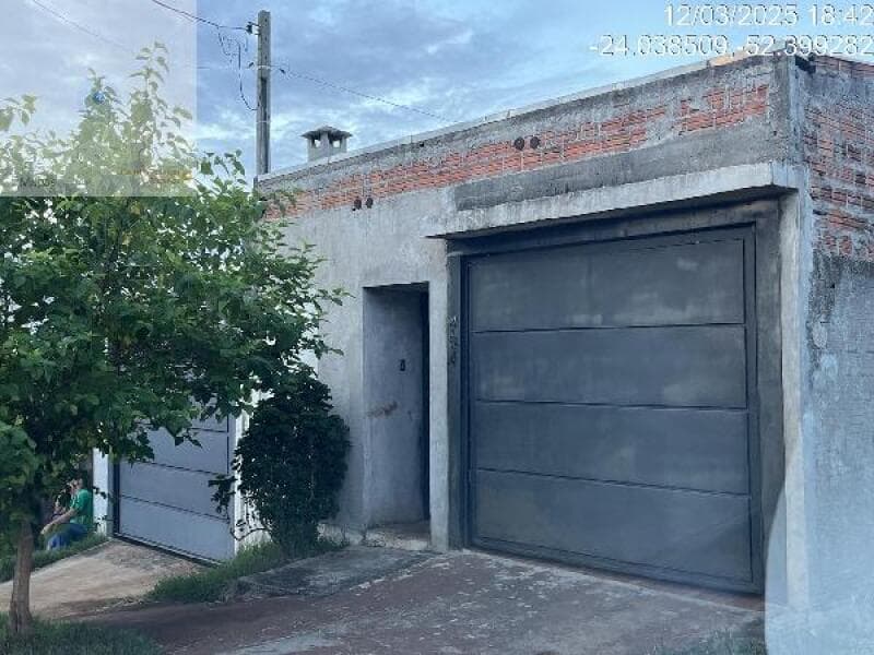 Casa em leilão em Campo Mourão - PR — LOTE 214 CASA - CAMPO MOURAO/PR