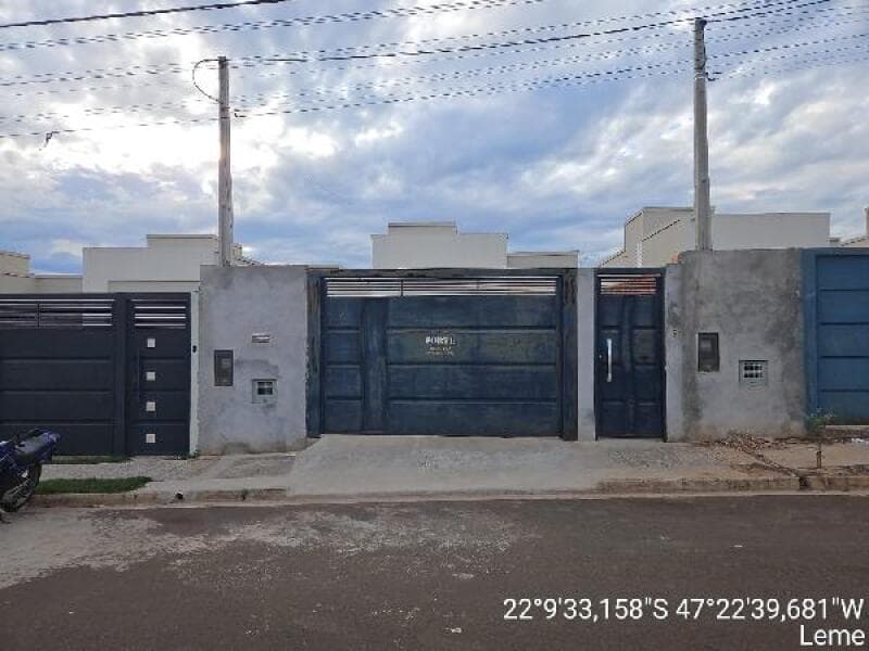Casa em leilão em Leme - SP — LOTE 483 CASA - LEME/SP