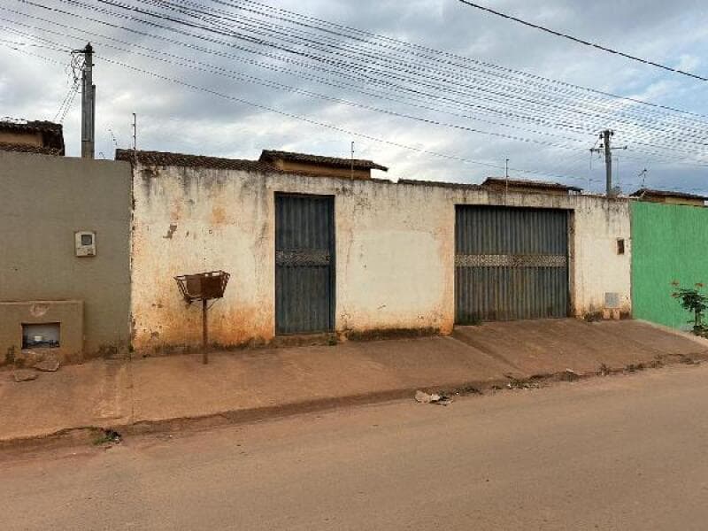 Casa em leilão em Padre Bernardo - GO — LOTE 097 CASA - PADRE BERNARDO/GO