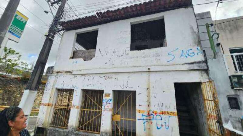 Foto 2 de 16: Comercial em leilão em Aracaju - SE — LOTE 001 IMÓVEL - AV. CHANCELER OSVALDO ARANHA - BAIRRO OLARIA - ARACAJU/SE