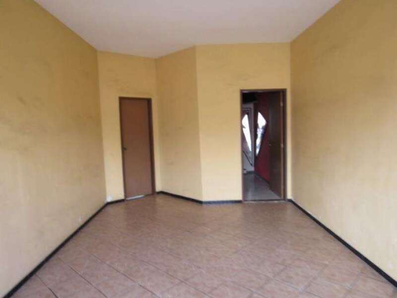 Foto 11 de 18: Comercial em leilão em Aracaju - SE — LOTE 001 IMÓVEL COMERCIAL - "POUSADA NUANCE" - FAROLÂNDIA - ARACAJU/SE