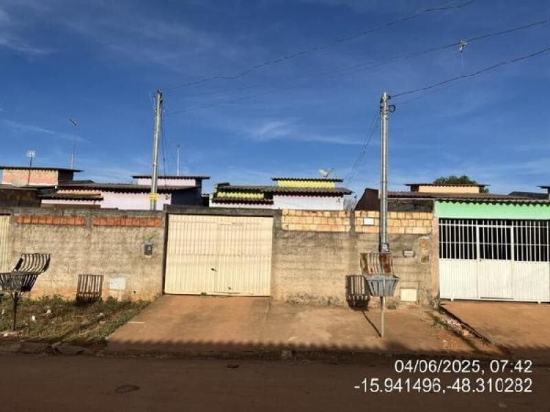 Foto 2 de 2: Casa em leilão em Santo Antônio Do Descoberto - GO — LOTE 104 38% DE DESCONTO - CASA - SANTO ANTONIO DO DESCOBERTO/ GO