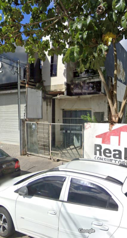 Foto 2 de 3: Comercial em leilão em Aracaju - SE — LOTE 001 IMÓVEL - PAVIMENTO TÉRREO - BAIRRO SIQUEIRA CAMPOS - ARACAJU/SE