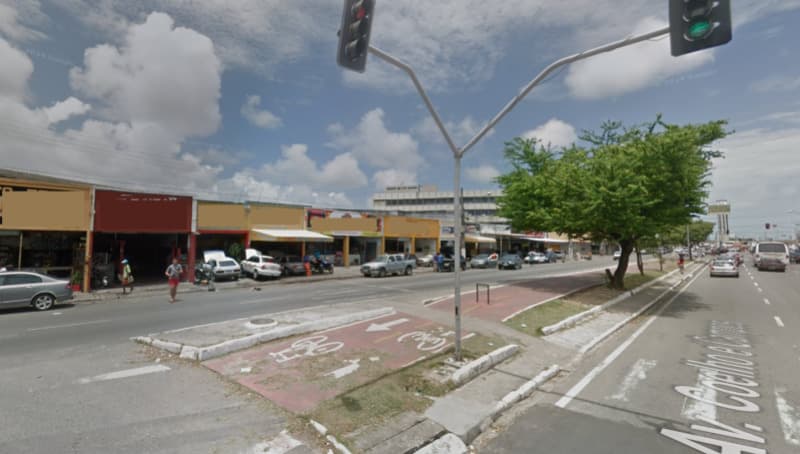 Foto 5 de 5: Comercial em leilão em Aracaju - SE, bairro Santo Antônio — LOTE 005 LOJA TÉRREA - AVENIDA COELHO E CAMPOS, N. 426