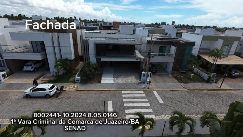 Foto 2 de 31: Casa em leilão em Aracaju - SE, bairro Zona de Expansão — LOTE 001 CASA - CONDOMÍNIO MARTA FERREIRA - BAIRRO ZONA DE EXPANSÃO - ARACAJU/SE