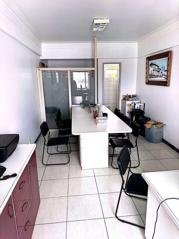 Foto 3 de 7: Comercial em leilão em Aracaju - SE, bairro Centro — LOTE 003 SALA Nº 610 - EDF. OVIÊDO TEIXEIRA