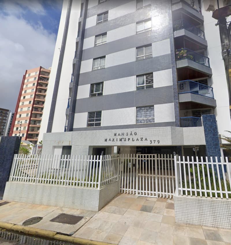 Foto 1 de 9: Apartamento em leilão em Aracaju - SE, bairro Treze de Julho — LOTE 001 APARTAMENTO - EDIFÍCIO MAXIM'S PLAZA - BAIRRO TREZE DE JULHO - ARACAJU/SE