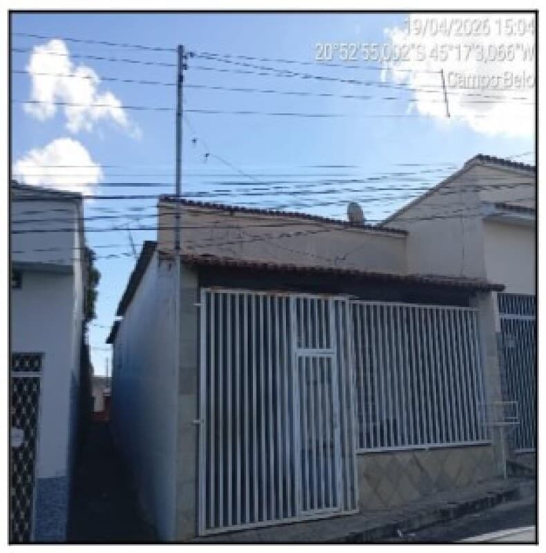 Casa em leilão em Campo Belo - MG — LOTE 117 CASA - CAMPO BELO/MG