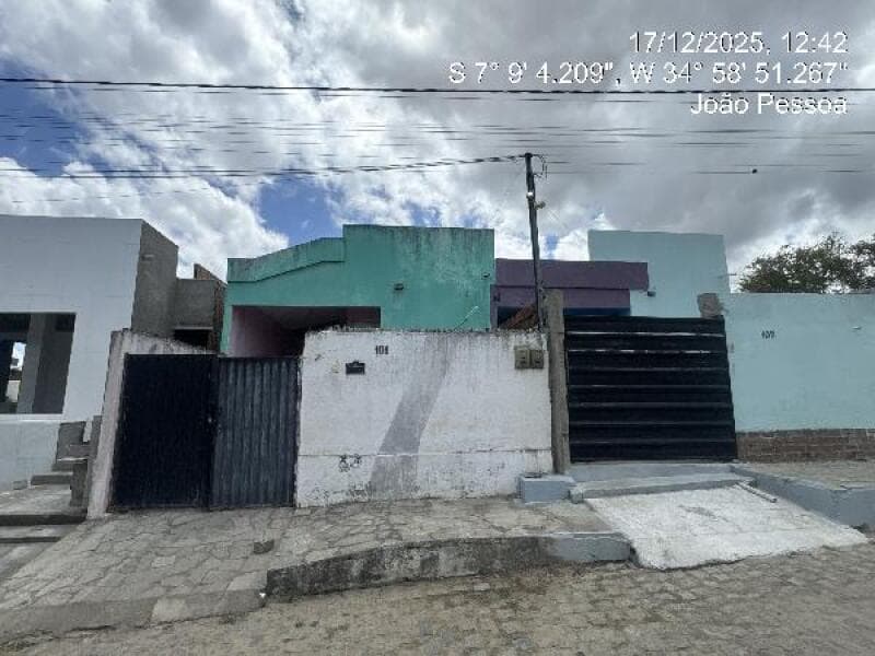Casa em leilão em Santa Rita - PB, bairro Loteamento Plano de Vida — LOTE 186 CASA - SANTA RITA/PB