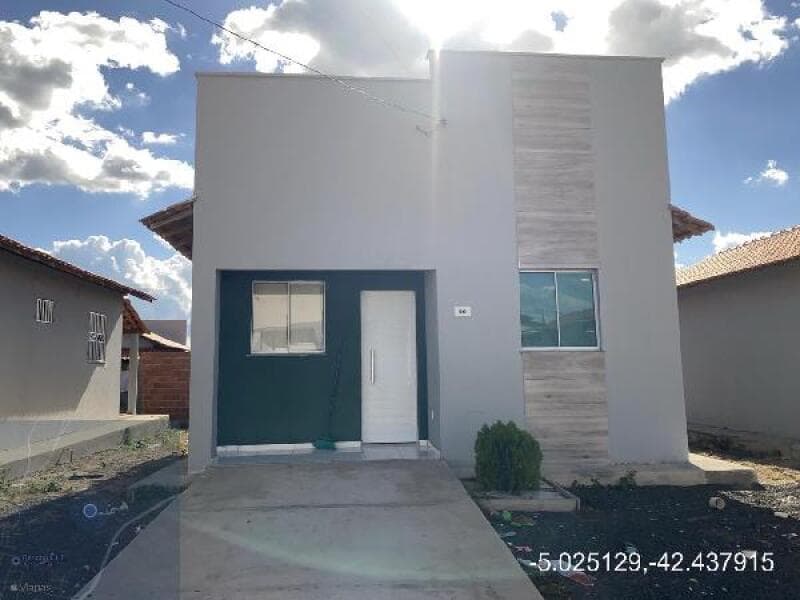 Casa em leilão em Altos - PI, bairro Centro — LOTE 212 CASA - ALTOS/PI