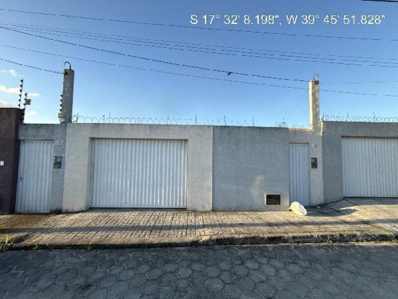 Casa em leilão em Teixeira De Freitas - BA, bairro Nova Teixeira — LOTE 030 CASA - TEIXEIRA DE FREITAS/BA