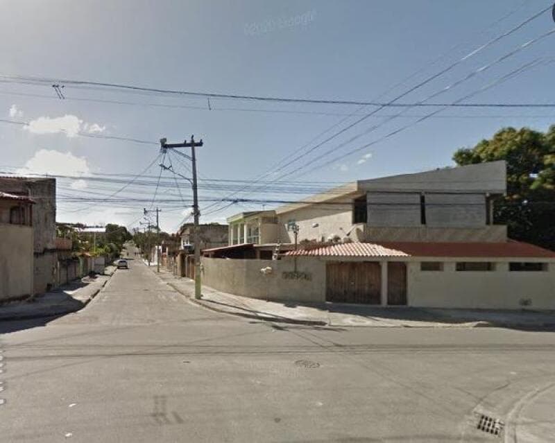 Casa em leilão em São Gonçalo - RJ, bairro Jardim Catarina — LOTE 323 CASA - SAO GONCALO/RJ