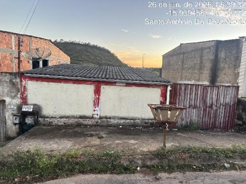 Casa em leilão em Santo Antônio Do Descoberto - GO, bairro Centro — LOTE 085 CASA - SANTO ANTONIO DO DESCOBERTO/GO