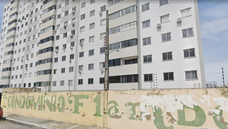 Foto 2 de 3: Apartamento em leilão em Aracaju - SE, bairro Grageru — LOTE 001 APARTAMENTO - EDIFÍCIO FLAMBOYANT - BAIRRO GRAGERU - ARACAJU/SE