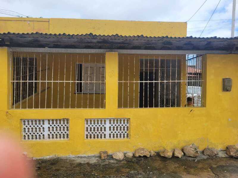 Foto 8 de 10: Casa em leilão em Aracaju - SE, bairro 18 do Forte — LOTE 005 CASA 75 - RUA DE PARAÍBA - BAIRRO 18 DO FORTE - ARACAJU/SE