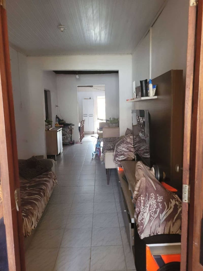 Foto 6 de 10: Casa em leilão em Aracaju - SE, bairro 18 do Forte — LOTE 004 CASA 75 - RUA DE PARAÍBA - BAIRRO 18 DO FORTE - ARACAJU/SE