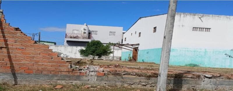 Foto 2 de 6: Terreno em leilão em Itabaiana - SE, bairro Miguel Teles — LOTE 007 IMÓVEL - NÚCLEO INDUSTRIAL DE ITABAIANA - ITABAIANA/SE