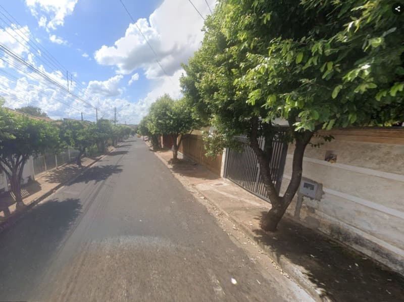 Foto 4 de 4: Terreno em leilão em São José Do Rio Preto - SP — LOTE 005 Direitos sobre lote de terreno com 200m2 e casa de 112,80m2 - Jardim Santo Antônio I | São