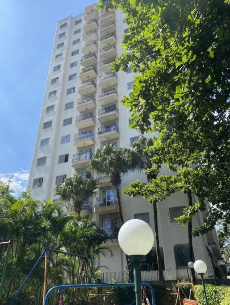Foto 1 de 40: Apartamento em leilão em São Paulo - SP — LOTE 001 Excelente Apto no Ed. Santa Maria - Saúde | São Paulo