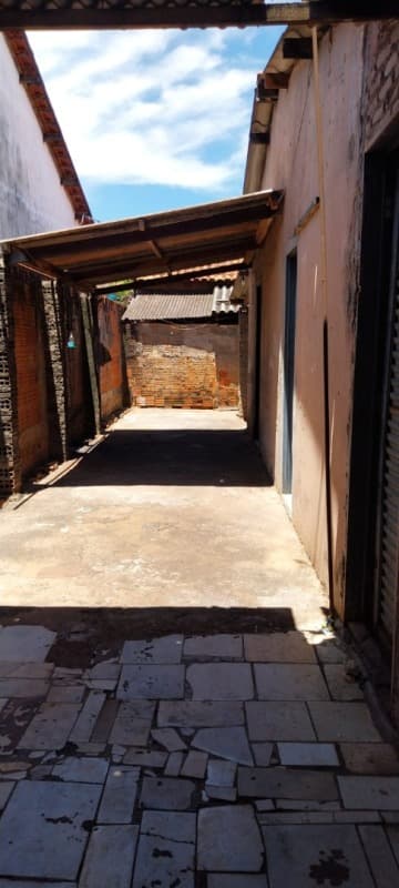 Foto 6 de 9: Terreno em leilão em São José Do Rio Preto - SP — LOTE 002 Lote de terreno de 200m2 com 2 edificações - Jd. Santo Antônio I | São José do Rio Preto-SP